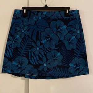 Rip Skirt  size medium